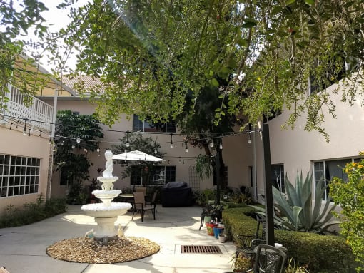 Building exterior view at Savannah Grand of Sarasota, Florida, 34238