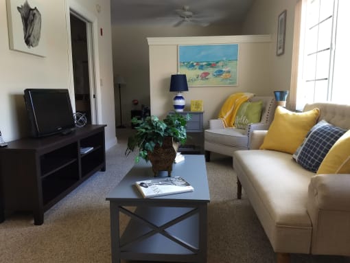 Living room at Savannah Grand of Sarasota, Sarasota, Florida