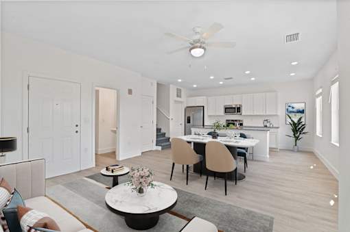luxury rental community in hobe sound florida fl martin county florida tradewinds at hobe sound one and two bedroom apartments and three bedroom townhomes near the hobe sound beach jupiter beach