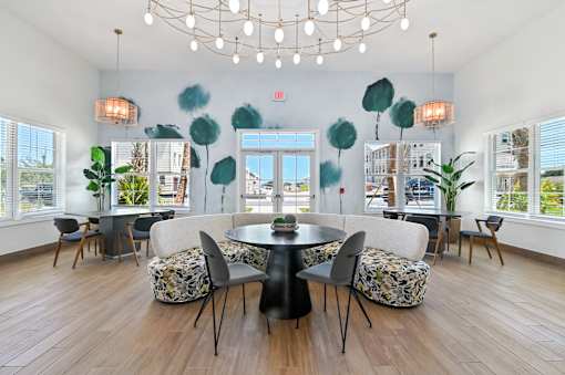 luxury rental community in hobe sound florida fl martin county florida tradewinds at hobe sound one and two bedroom apartments and three bedroom townhomes near the hobe sound beach jupiter beach