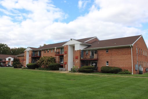 best apartments for rental at farmingdale gardens in farmingdale, nj apartment complex in monmouth county, nj