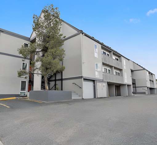 Front of building at Lakeridge Terrace Apartments, Denver, Colorado