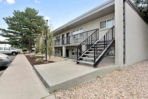 Exterior Porch at Xanadu Apartment Homes, Colorado, 80011