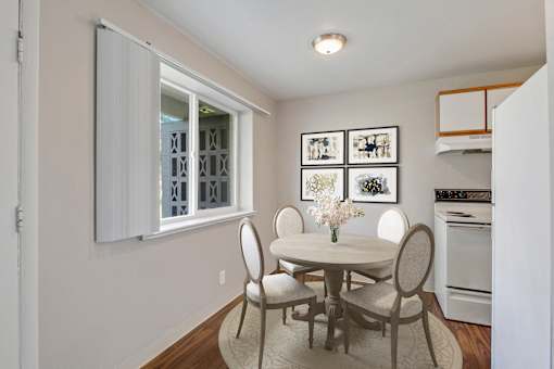 Dining Room at Park 146, Aurora, CO