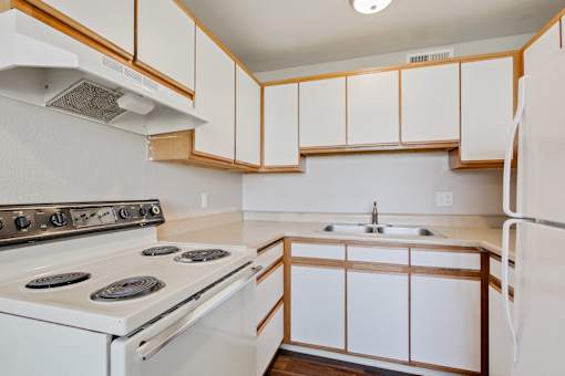 White Kitchen at Park 146, Aurora, 80011