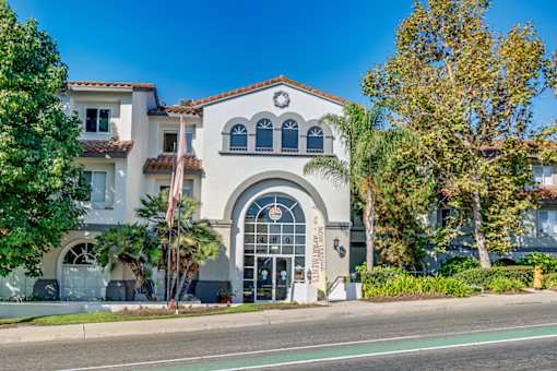 Exterior View at Azure Point at Encinitas - 55+ Active Adult Apartments, Encinitas, CA
