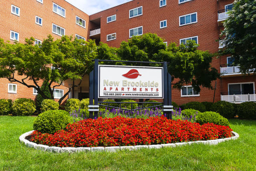 New Brookside Apartments Signage