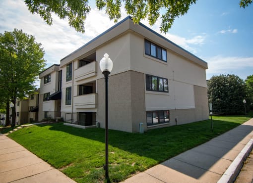 Ashley Apartments Corner Unit Photo