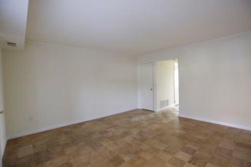 Normandy Hill Apartments Bedroom