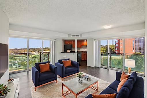 Living Room at Vista Condominiums, Kansas, 66103