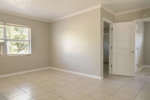 living room with a tiled floor  at North Washington Apartments