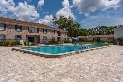 outdoor pool at Jacksonville Heights Apartments