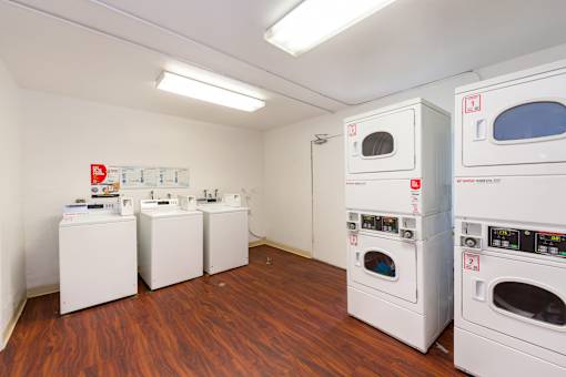 Laundry Room at Anapamu