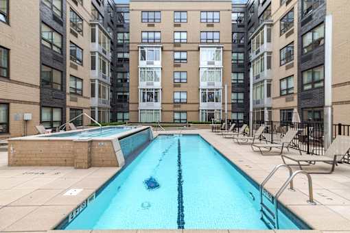 Swimming pool at RiversEdge, Weehawken