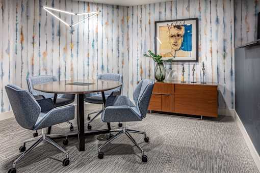 Conference room with round table and modern lighting at Inwood at Renaissance Square Apartments, Marlton, NJ 08053