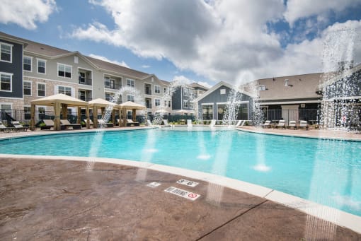 Swimming Pool And Fountain at Watermark at Steele Crossing, Fayetteville, Arkansas