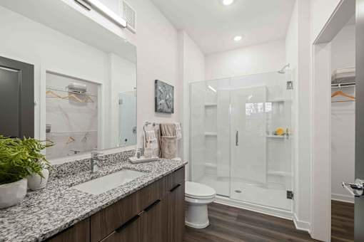 Bathroom With Bathtub at Terrassa Luxury Apartments, St. Augustine, 32084