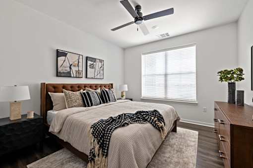 Bedroom With Ceiling Fan at The Levi Luxury Apartments, Georgia