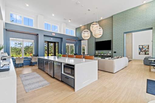 Community Clubroom at The Quinn Luxury Apartments, Florida, 32526