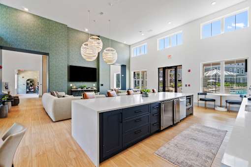 Community Room at The Quinn Luxury Apartments, Pensacola, FL