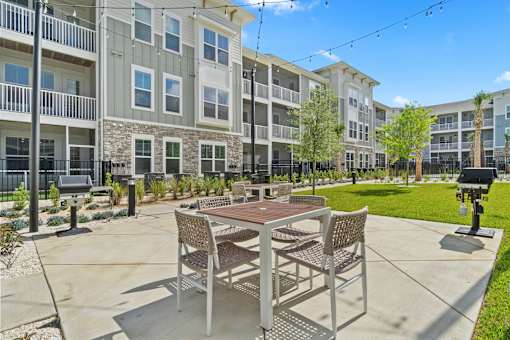 Picnic And BBQ at The Quinn Luxury Apartments, Pensacola, FL, 32526