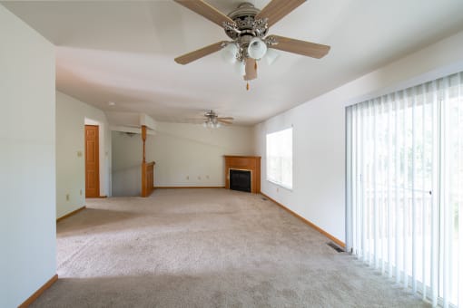 Plush Carpeting at Holiday Park Apartments, Pittsburgh, PA