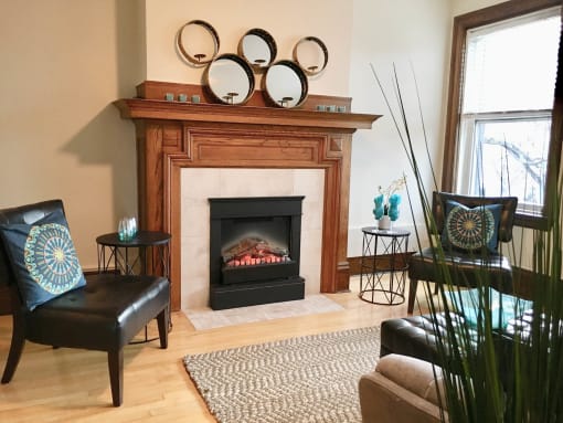 667 Wolseley Apartment