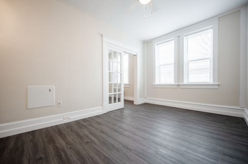 349 Daly Apartment