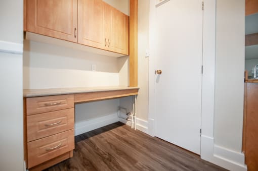 349 Daly Apartment