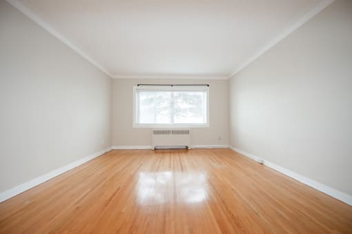 1780 Portage Apartment