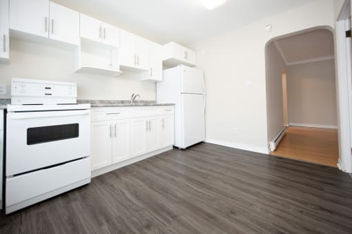 1780 Portage Apartment