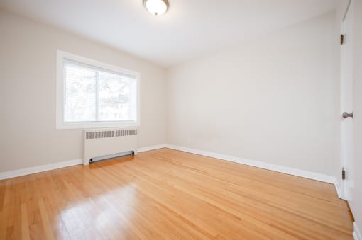 1780 Portage Apartment