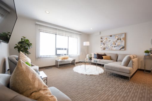 One-Bedroom Suite