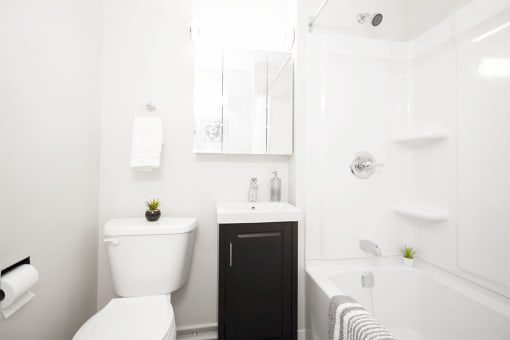 1780 Portage Apartment