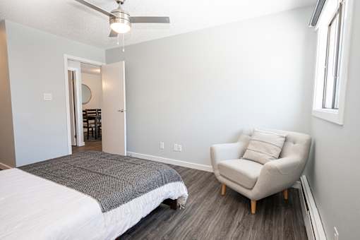 Polo Club Townhomes: 770 - 818 Allegheny Drive