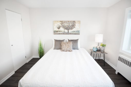 1780 Portage Apartment