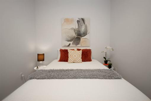 Luxury 2 Bedroom Suite at 703 St Annes Road