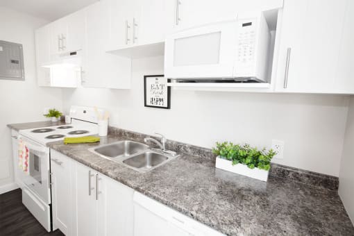1780 Portage Apartment