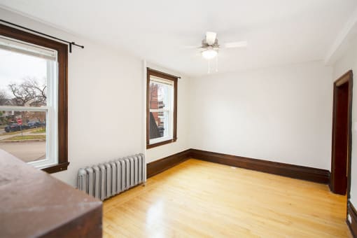 667 Wolseley Apartment