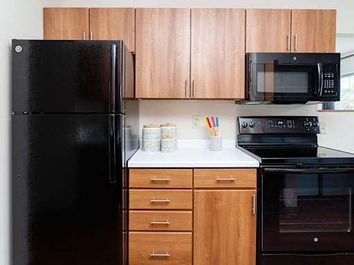 Mequon Trail Townhomes - Kitchen