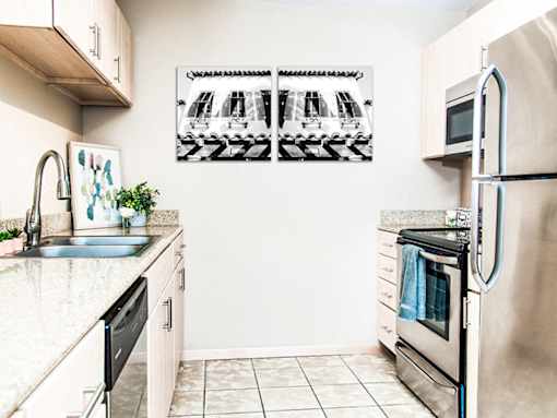 Mill City Apartments - Kitchen