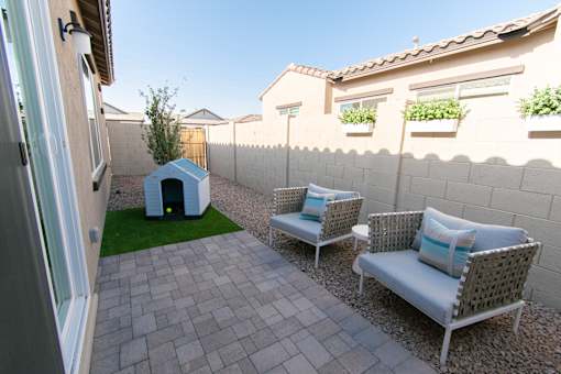 Pet-Friendly Private Backyard at Avilla Vista Norte, Phoenix, AZ 85087