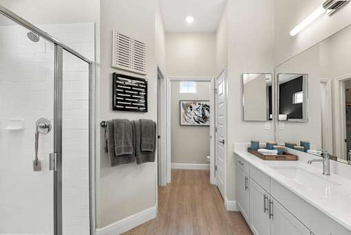 Modern Bathroom at Avilla Cypress Creek, Sun City Center, FL 33573