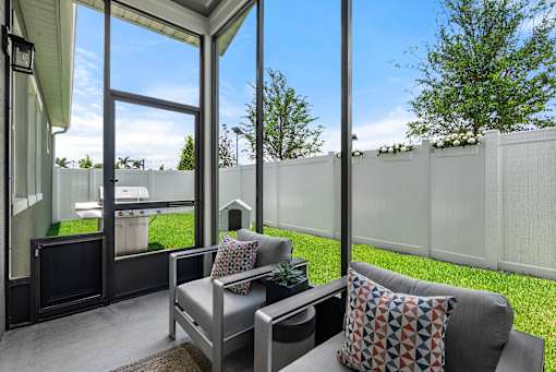Pet-Friendly Private Backyard at Avilla Cypress Creek, Sun City Center, FL 33573