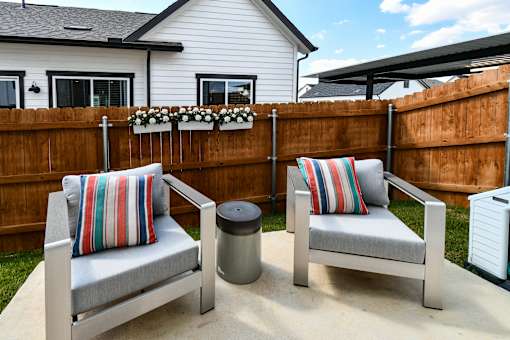 Pet-Friendly Private Backyard at Avilla Vista Ranch, Liberty Hill, TX 78642