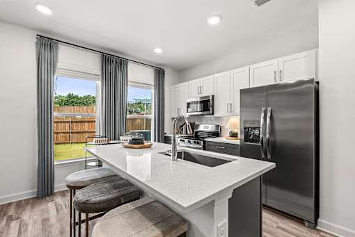 Stainless Steel Appliances at South Pine, Union City, GA 30291