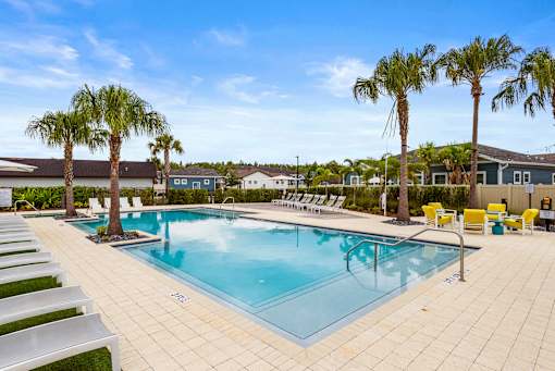 Resort Style Pool at Avilla Suncoast Apartments, Odessa