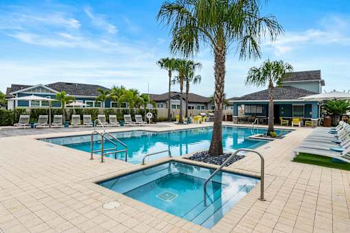 Resort Style Pool & Hot Tub at Avilla Suncoast Apartments, Florida
