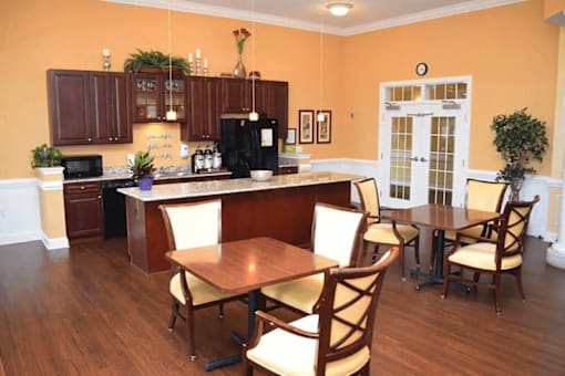 Defined Dining Space at Spring Arbor of Leesburg, Leesburg, VA