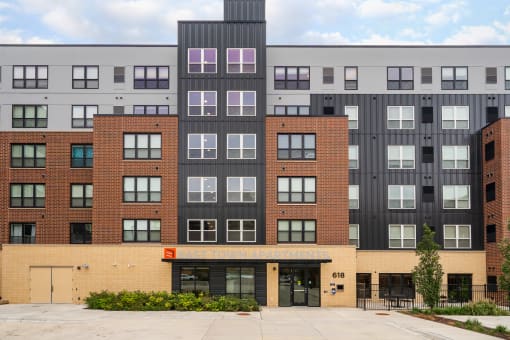 East Town Apartments Minneapolis
